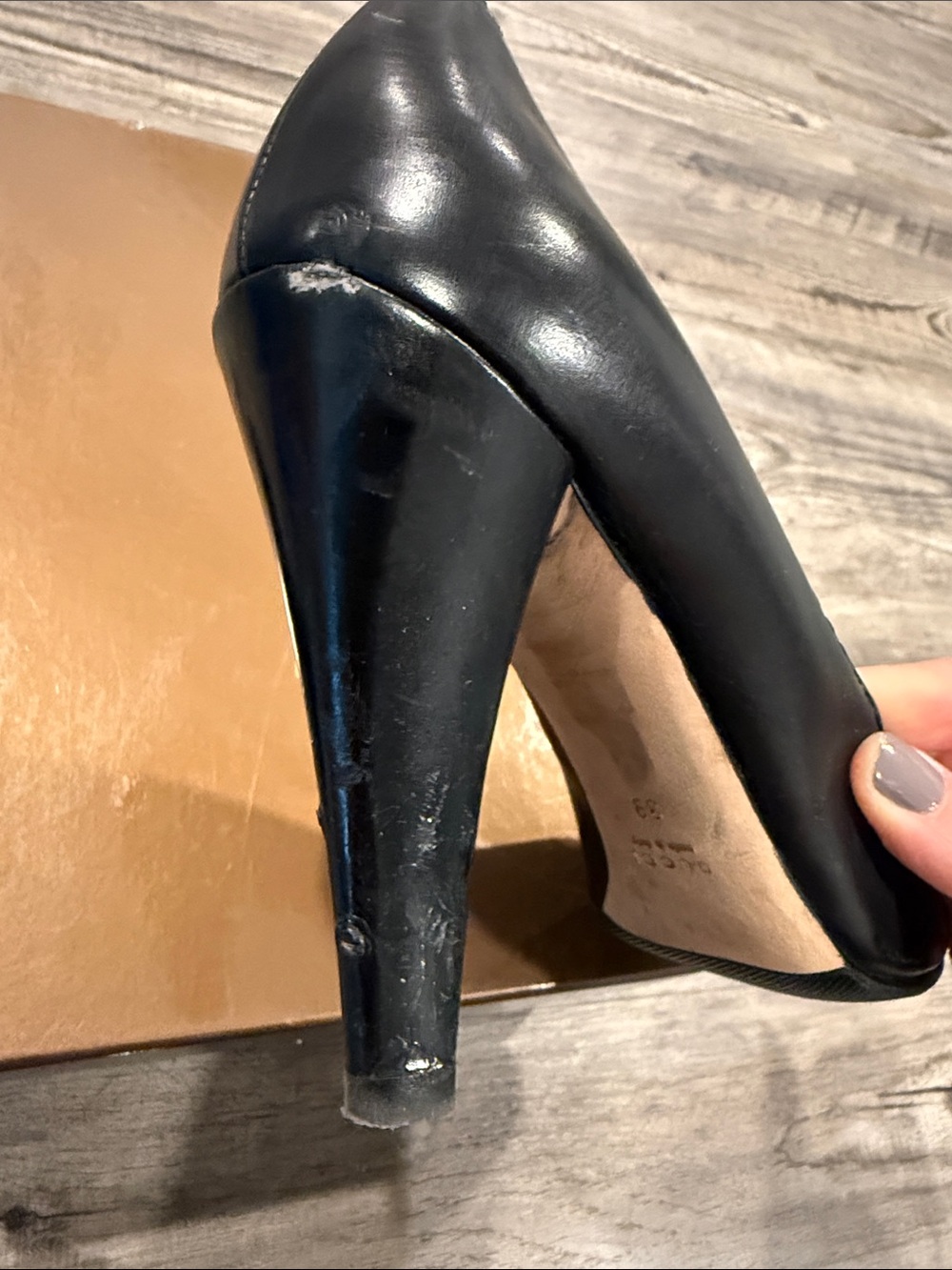 Vintage Gucci Babouska Heart Crest Black Leather Pumps Heels Italy Sz 39 Women’s - Picture 15 of 16